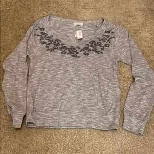 Juniors Aerie Gray light sweatshirt top